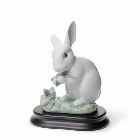 Lladro - The Rabbit Figurine