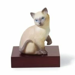 Lladro - Lucky Cat